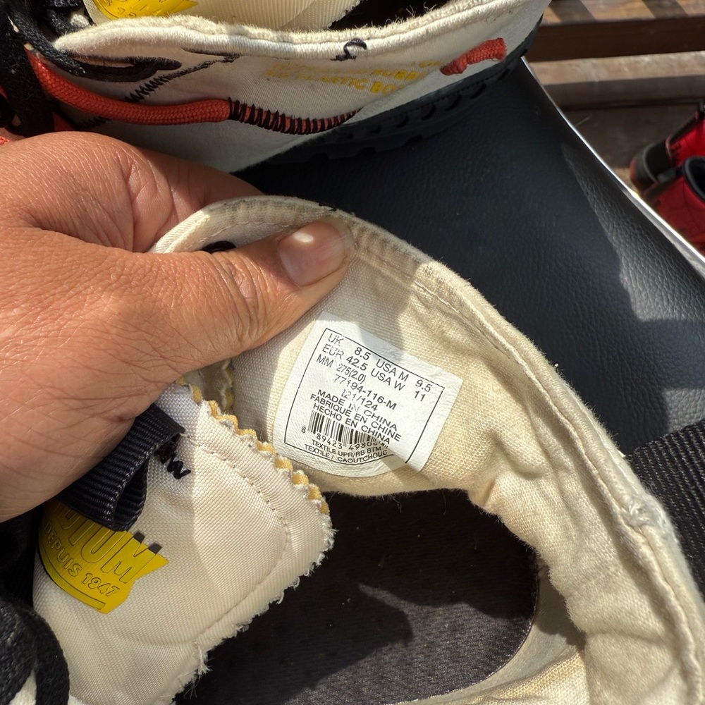 Kids High-Top Sneakers - White and Black - Picture 9 of 10